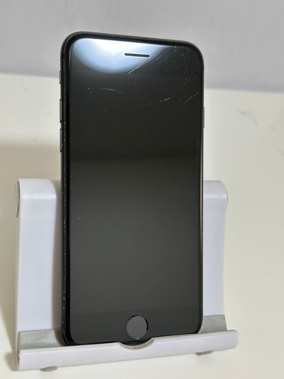 ��iPhone7 128GB �֥�å� docomo