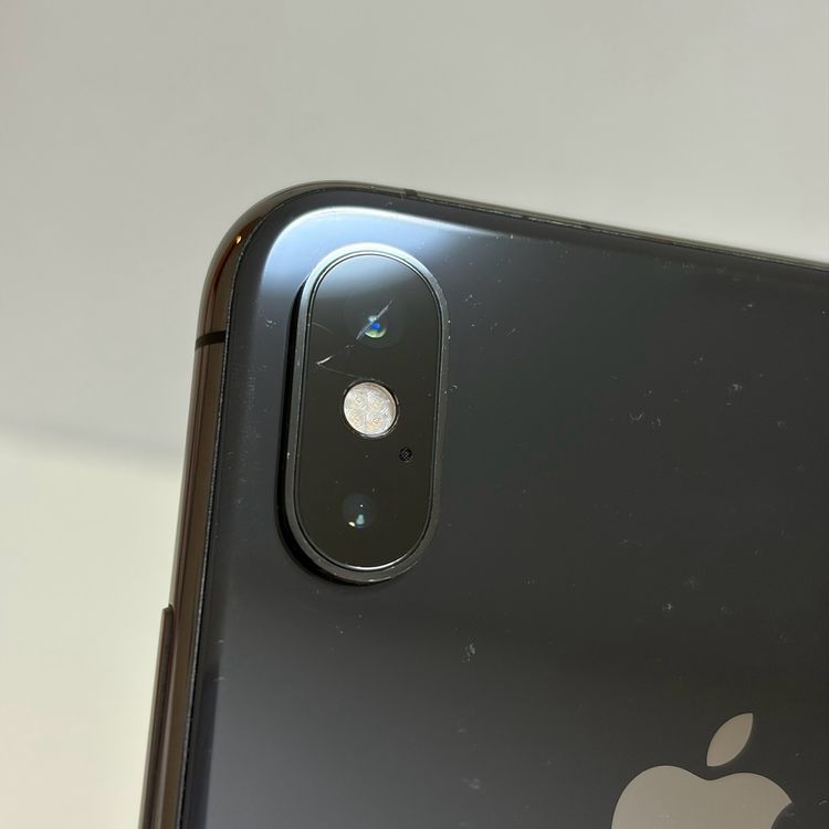 ���Хåƥ꡼85% SIM�ե꡼ iPhoneXSMax 256GB ���ڡ������쥤