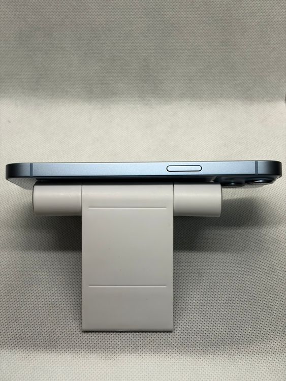 ���Хåƥ꡼89% Ķ���� SIM�ե꡼ iPhone14 128GB �֥롼