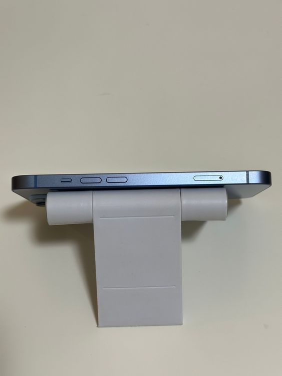 ��SIM�ե꡼ iPhone14 256GB �֥롼