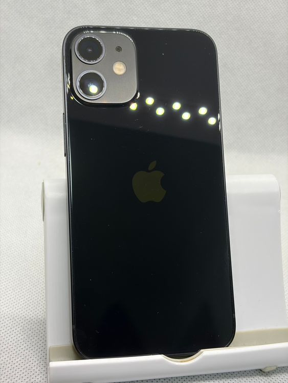 ���Хåƥ꡼83% SIM�ե꡼ iPhone12mini 128GB �֥�å�