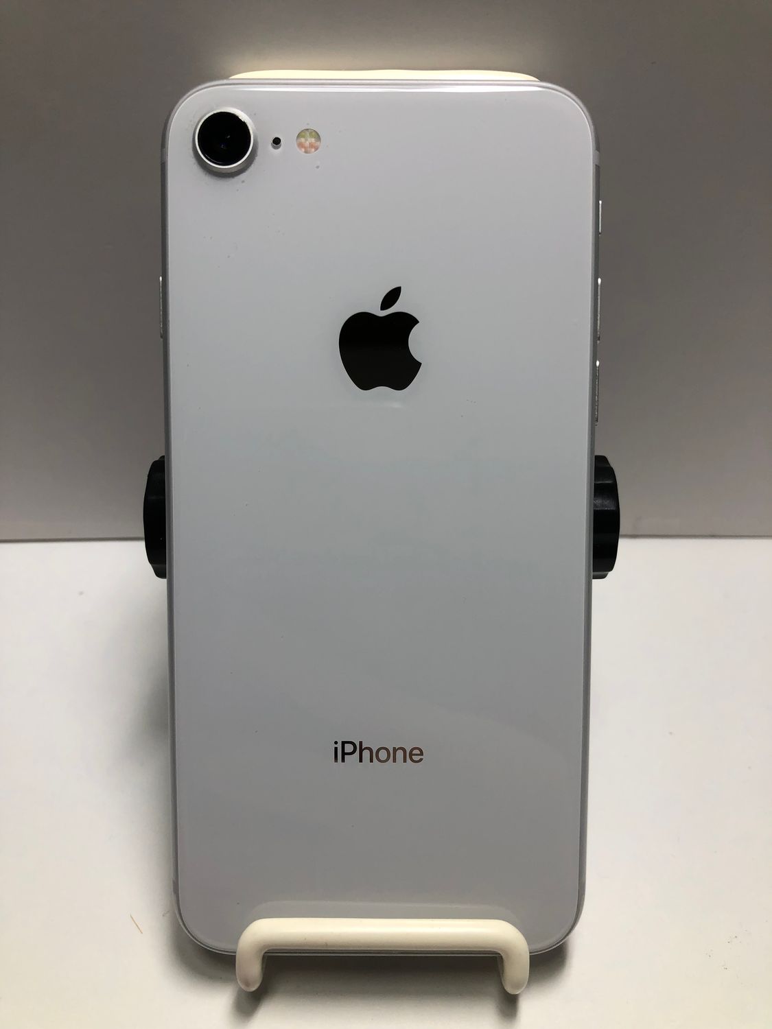 ムスビー｜○ハピネスネット SIMフリー iPhone8 256GB シルバー