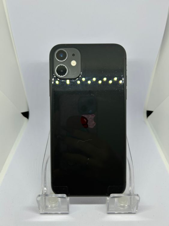��SIM�ե꡼ iPhone11  64GB �֥�å�