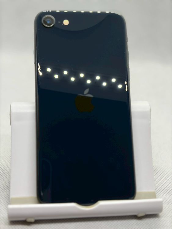 ���Хåƥ꡼94% SIM�ե꡼ iPhoneSE ��3���� 64GB �ߥåɥʥ���