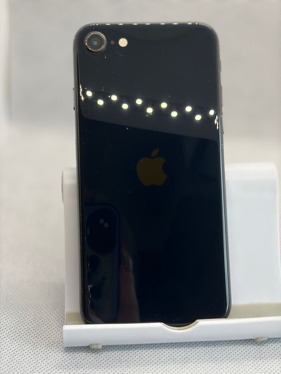 ���Хåƥ꡼85% SIM�ե꡼ iPhoneSE ��3���� 64GB �ߥåɥʥ���