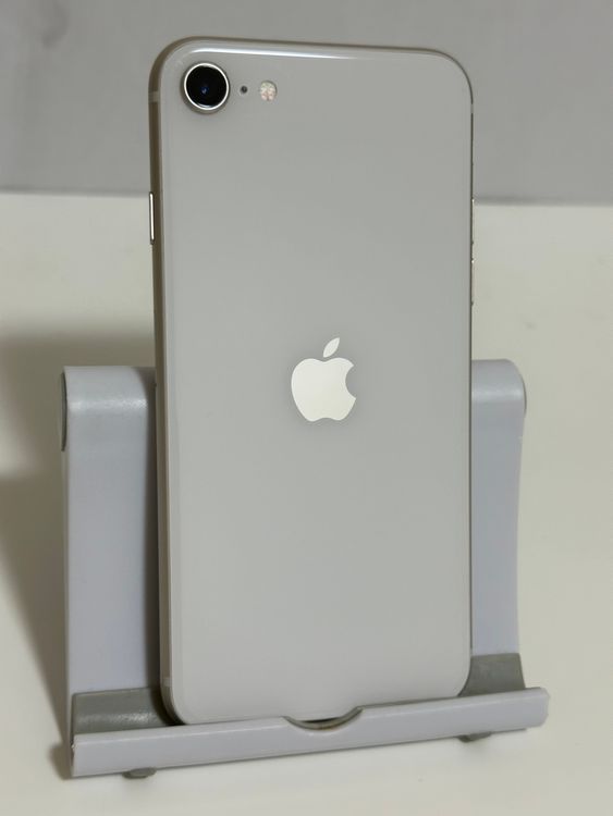 ��SIM�ե꡼ iPhoneSE ��3���� 128GB �������饤��
