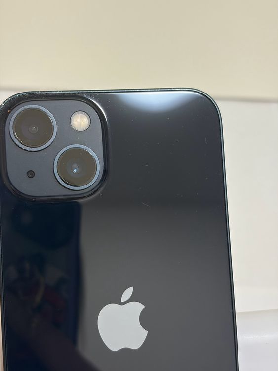 ���Хåƥ꡼81% SIM�ե꡼ iPhone13 128GB �ߥåɥʥ���