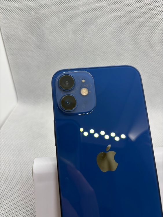 ���Хåƥ꡼86% SIM�ե꡼ iPhone12mini 64GB �֥롼