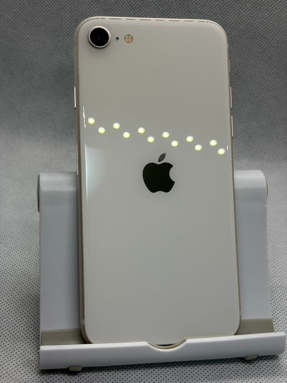 ���Хåƥ꡼87% ����Ʊ�� SIM�ե꡼ iPhoneSE ��3���� 64GB �������饤��