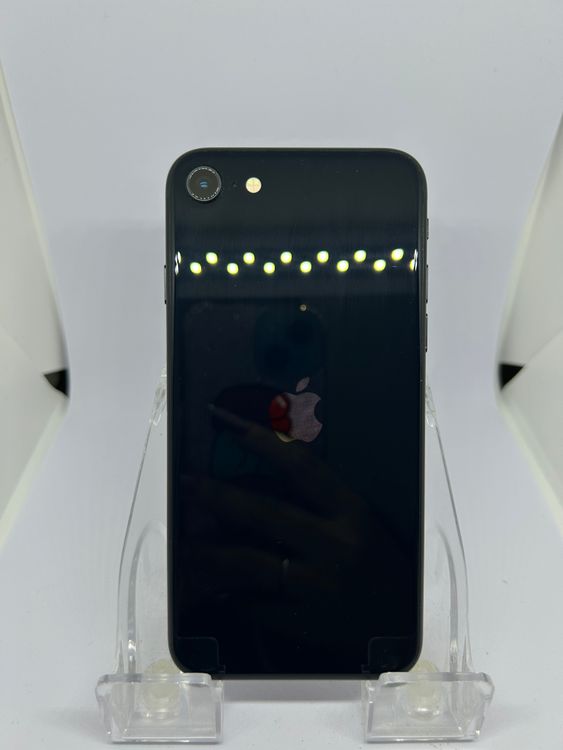 ��SIM�ե꡼ iPhoneSE��3����  64GB �ߥåɥʥ���