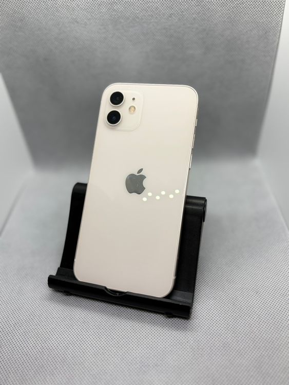 ���ϥԥͥ��ͥå� SIM�ե꡼ iPhone12 64GB �ۥ磻�� �Хåƥ꡼84%