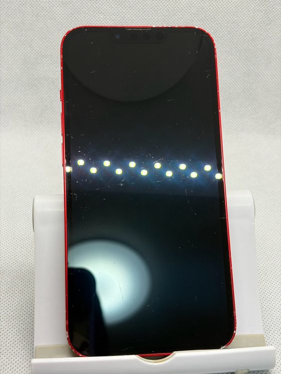 ���Хåƥ꡼80% SIM�ե꡼ iPhone13 256GB ��å�