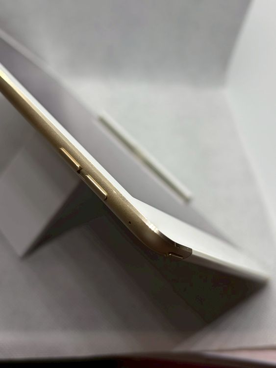 ��iPad Air 2 64GB ������� Softbank