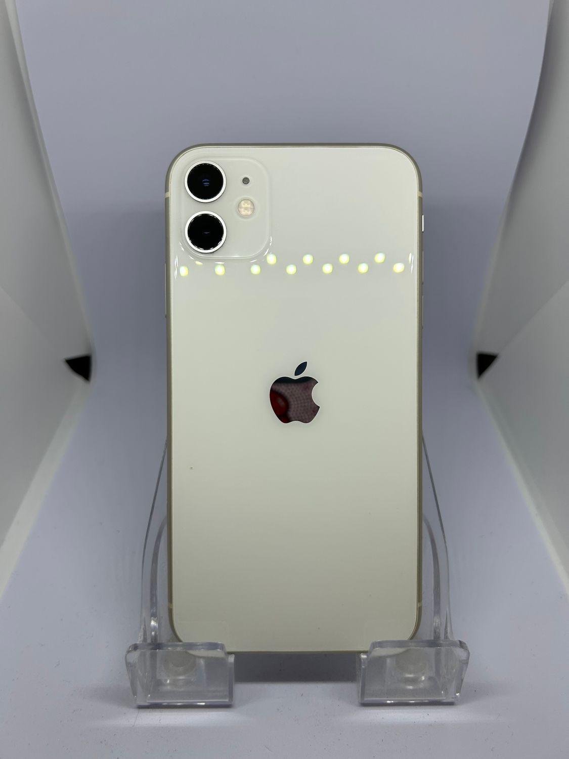 20 iPhone11 ホワイト SIMフリー ムスビー｜○SIMフリー iPhone11 128GB ホワイト バッテリー76