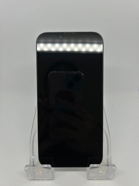 ��SIM�ե꡼ iPhone13  128GB �ߥåɥʥ��� �Хåƥ꡼77%