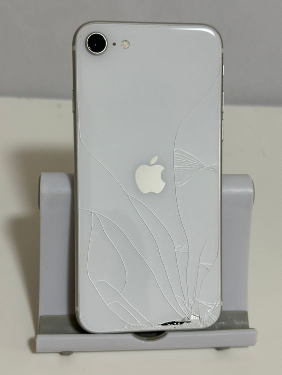 ��SIM�ե꡼ iPhoneSE ��2���� 64GB �ۥ磻��
