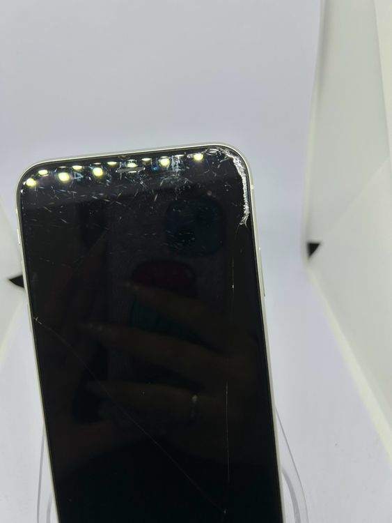 ��SIM�ե꡼ iPhoneXR  64GB �ۥ磻�� �Хåƥ꡼80%