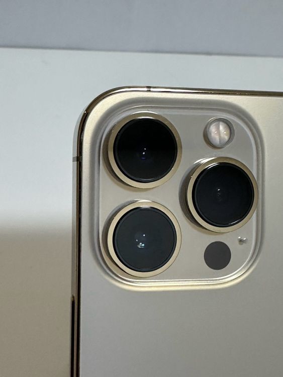 ��SIM�ե꡼ iPhone13Pro 128GB �������