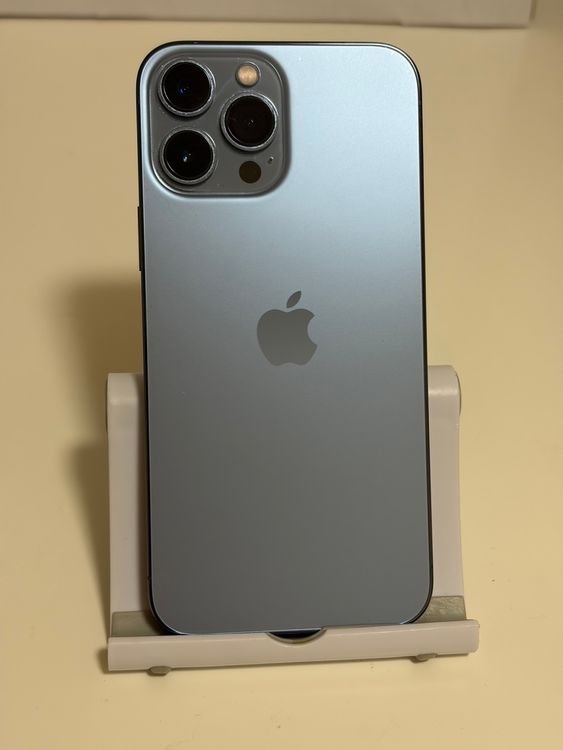 ���Хåƥ꡼96% ���� SIM�ե꡼ iPhone13ProMax 256GB �֥롼