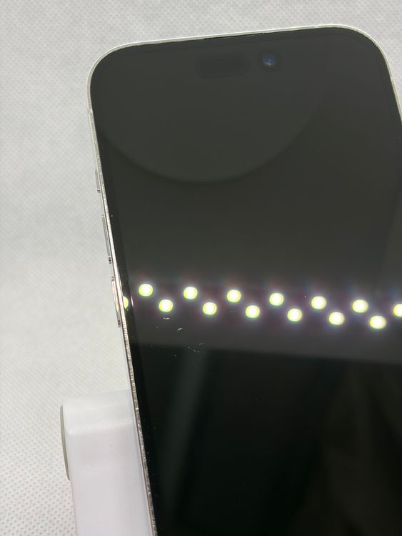 ���Хåƥ꡼96% SIM�ե꡼ iPhone14Pro 256GB ����С�