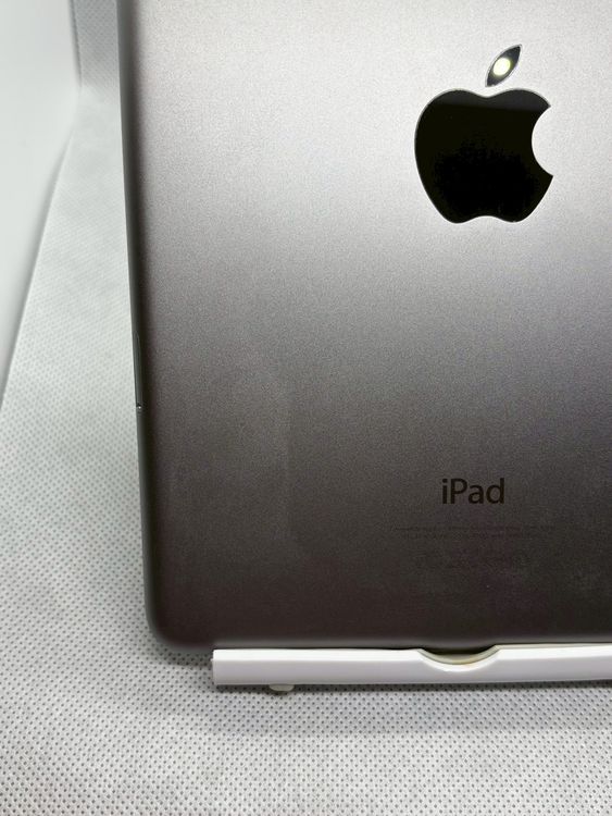 ���Хåƥ꡼87% iPad mini 2 16GB au ���졼