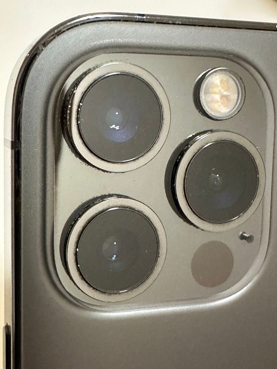 ���Хåƥ꡼80% SIM�ե꡼ iPhone12 Pro 128GB ����ե�����