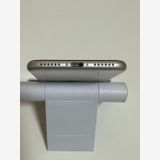 ���Хåƥ꡼89% SIM�ե꡼ iPhoneSE ��3���� 64GB �������饤��