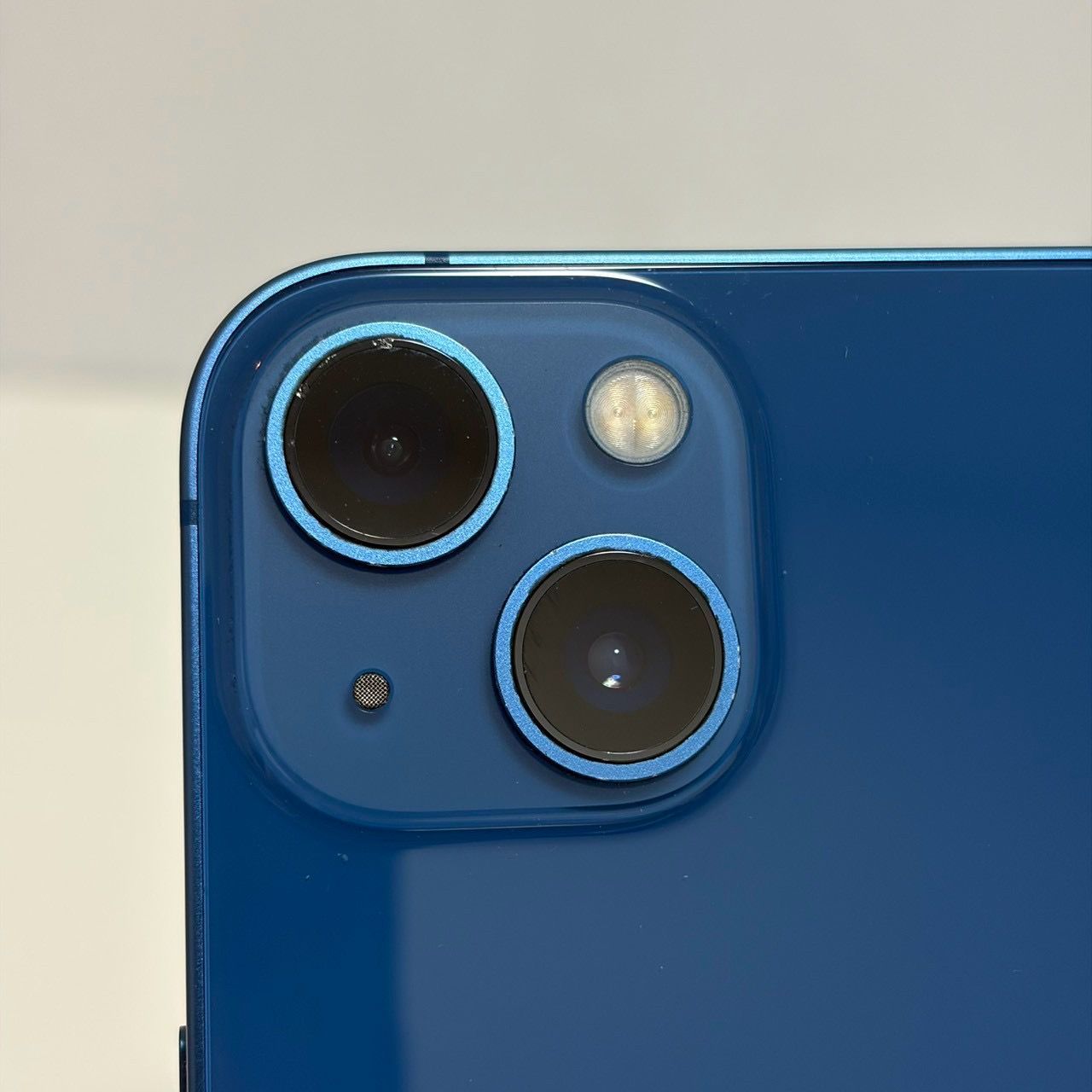 ムスビー｜○バッテリー90% SIMフリー iPhone13 128GB ブルー