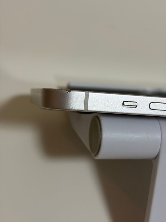 ��SIM�ե꡼ iPhone13 256GB �������饤��