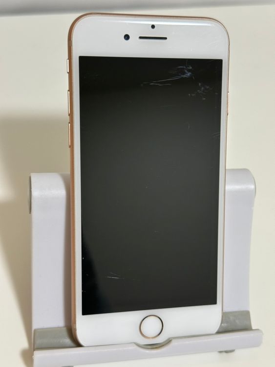 ��SIM�ե꡼ iPhone8 64GB �������
