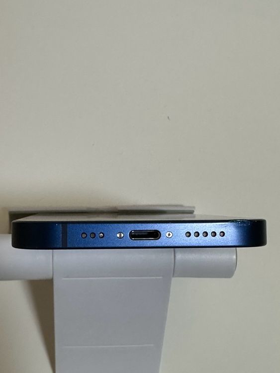 ��SIM�ե꡼ iPhone12 128GB �֥롼
