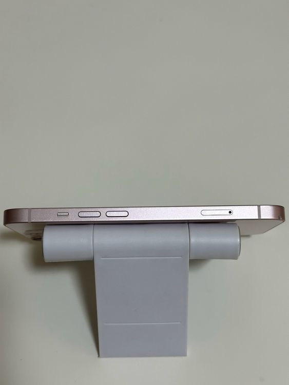 ���Хåƥ꡼85% Ķ���� SIM�ե꡼ iPhone13 128GB �ԥ�