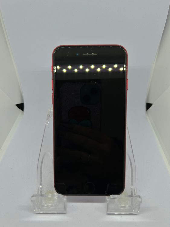 ��SIM�ե꡼ iPhoneSE��3����  128GB ��å� �Хåƥ꡼80%
