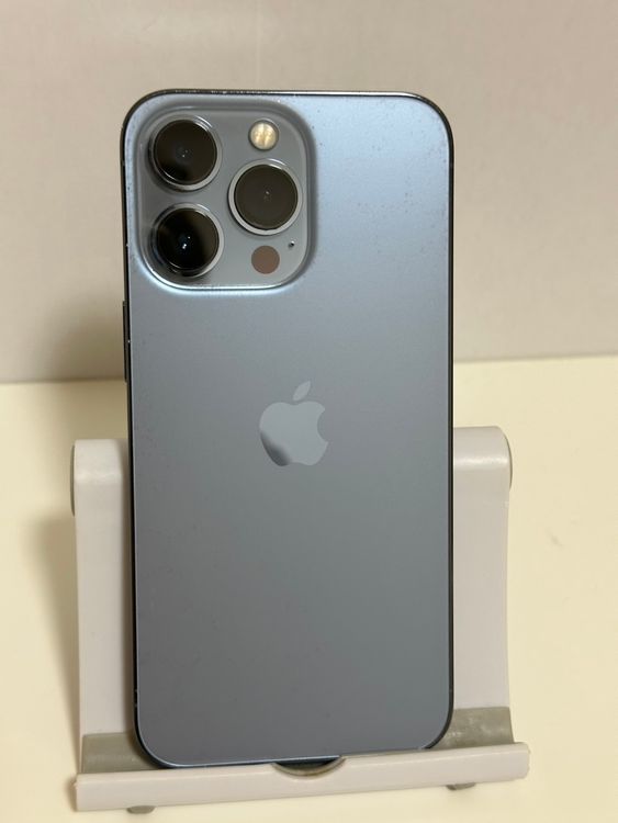 ���Хåƥ꡼100% SIM�ե꡼ iPhone13Pro 256GB ������֥롼