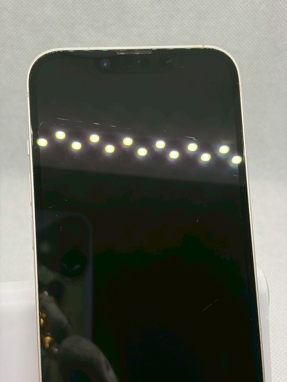 ���Хåƥ꡼85% SIM�ե꡼ iPhone14 128GB �������饤��