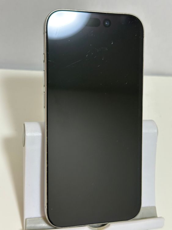 ���Хåƥ꡼88% SIM�ե꡼ iPhone15Pro 256GB �ۥ磻�ȥ����˥���