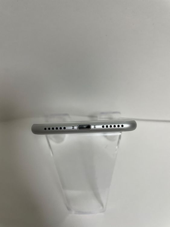 ϥԥͥͥå SIMե꡼ iPhone8  64GB С Хåƥ꡼82%