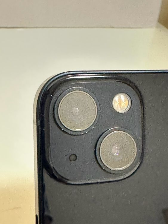 ���Хåƥ꡼80% SIM�ե꡼ iPhone13 128GB �ߥåɥʥ���