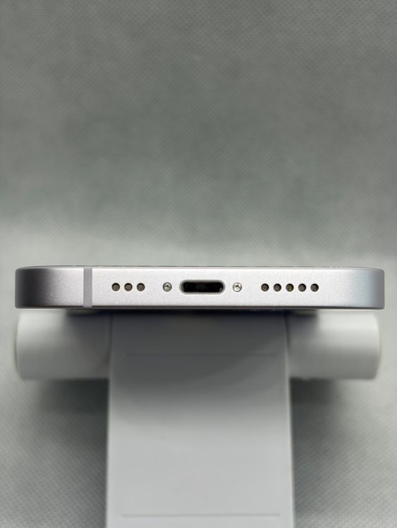 ������ SIM�ե꡼ iPhone14 256GB �Хåƥ꡼84% �ѡ��ץ�