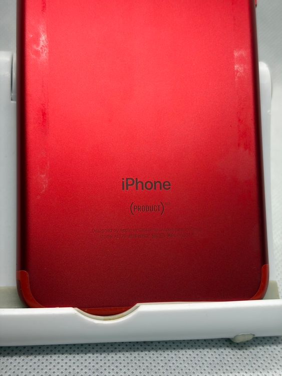 ���Хåƥ꡼81% SIM�ե꡼ iPhone7 128GB ��å�