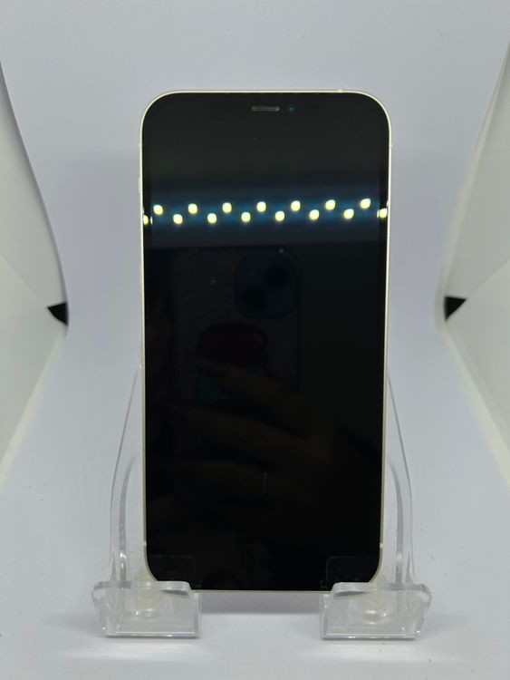 ��Ķ���� SIM�ե꡼ iPhone12  256GB �ۥ磻��