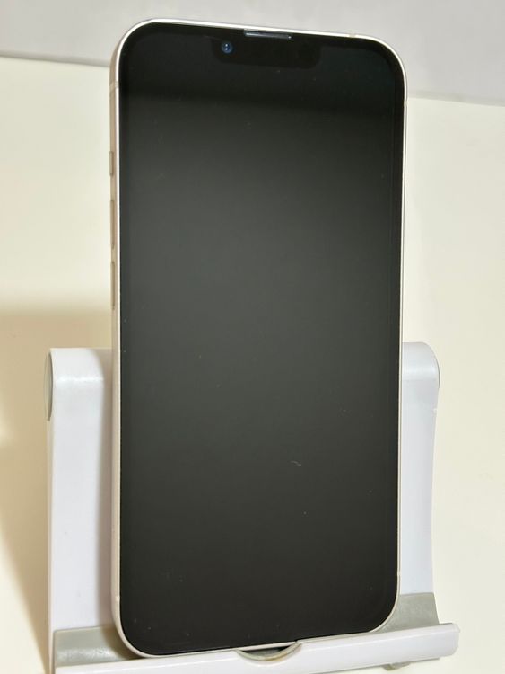 ���Хåƥ꡼83% SIM�ե꡼ iPhone13 128GB �������饤��