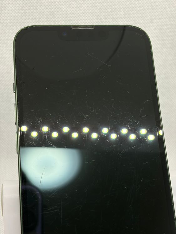 ���Хåƥ꡼86% SIM�ե꡼ iPhone13 128GB ���꡼��