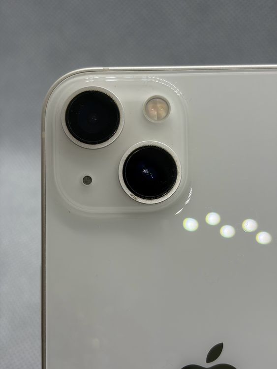 ���Хåƥ꡼80% SIM�ե꡼ iPhone13 128GB �������饤��