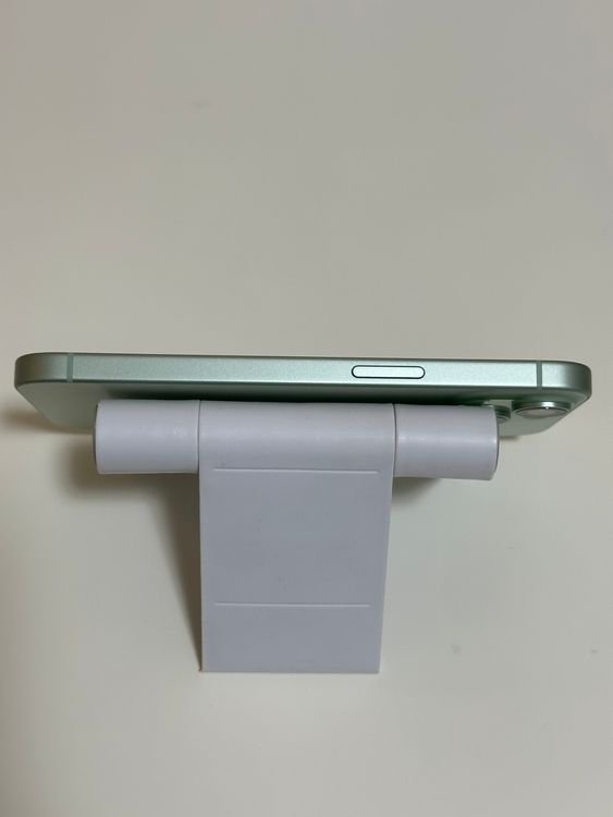 ������ �Хåƥ꡼100% SIM�ե꡼ iPhone15 128GB ���꡼��