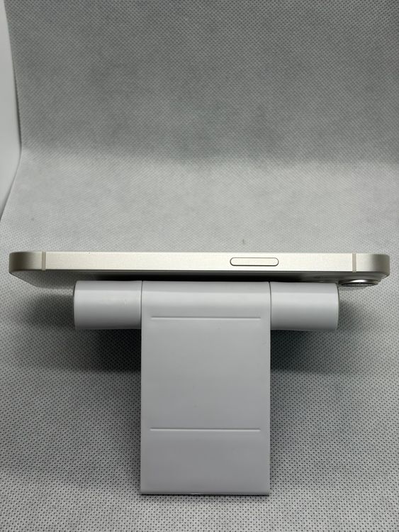 ��Ķ���� SIM�ե꡼ iPhone14 128GB �������饤�� �Хåƥ꡼82%
