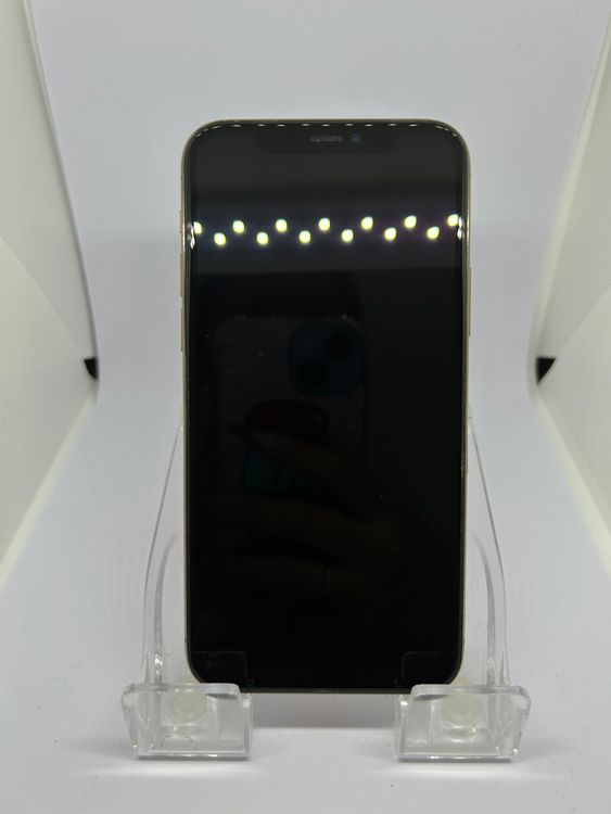 ��SIM�ե꡼ iPhone11Pro  256GB ������� �Хåƥ꡼76%