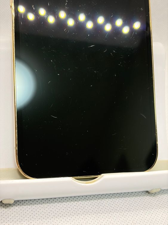 ���Хåƥ꡼82% SIM�ե꡼ iPhone13Pro 128GB �������