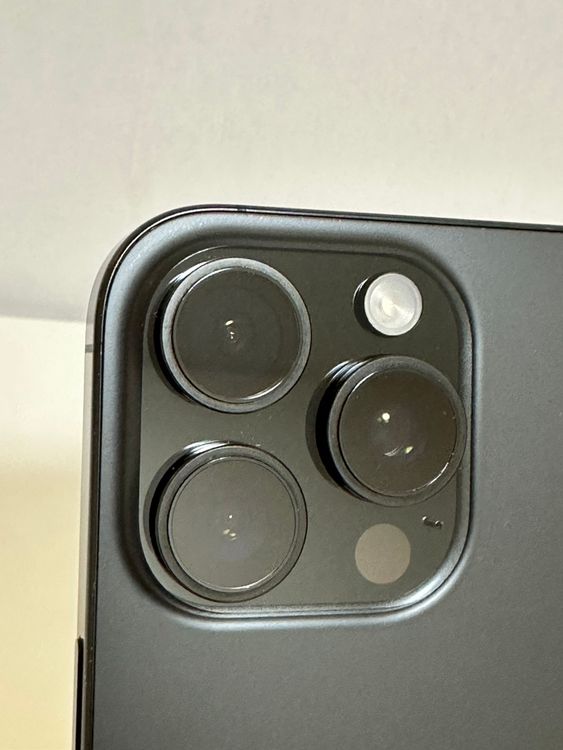 ������Ʊ�� SIM�ե꡼ iPhone16ProMax 256GB �֥�å������˥���