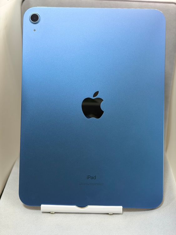 ���Хåƥ꡼90% iPad ��10���� 256GB �֥롼 Wi-Fi��ǥ�